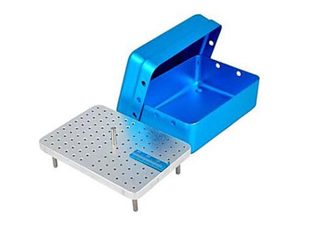 Endobox for 120 canal instruments, blue with ruler